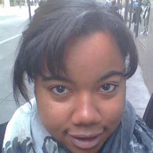 Meet your Posher, Latoya